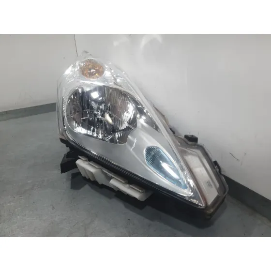 Faro Derecho para Nissan Leaf (Ze0)