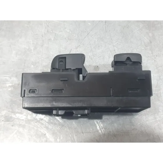 Mando Elevalunas Delantero Derecho para Nissan Leaf (Ze0)