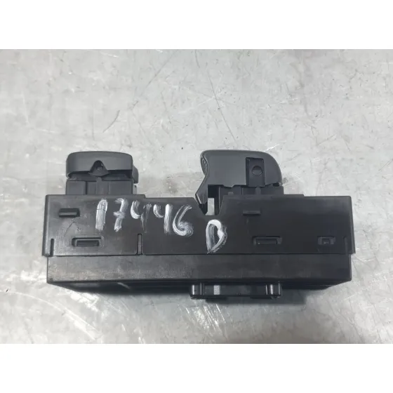 Mando Elevalunas Delantero Derecho para Nissan Leaf (Ze0)
