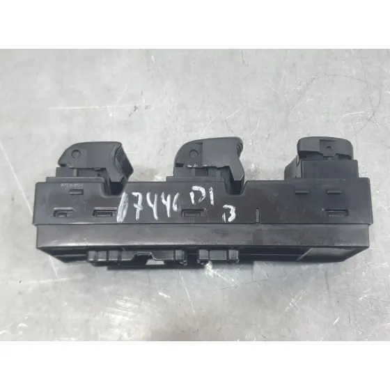 Mando Elevalunas Delantero Izquierdo para Nissan Leaf (Ze0)