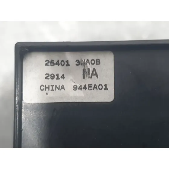 Mando Elevalunas Delantero Izquierdo para Nissan Leaf (Ze0)