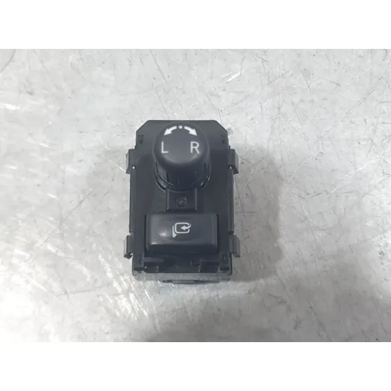 Mando Retrovisor para Nissan Leaf (Ze0)