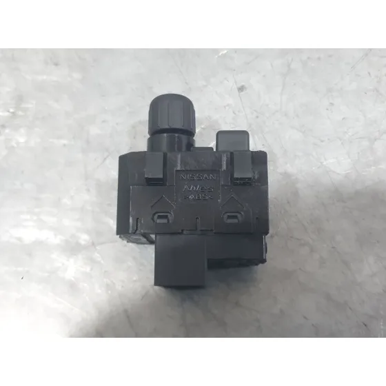 Mando Retrovisor para Nissan Leaf (Ze0)