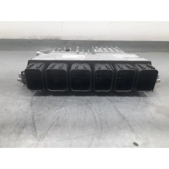 Centralita Motor Uce para Bmw Serie 1 Lim. (F40)