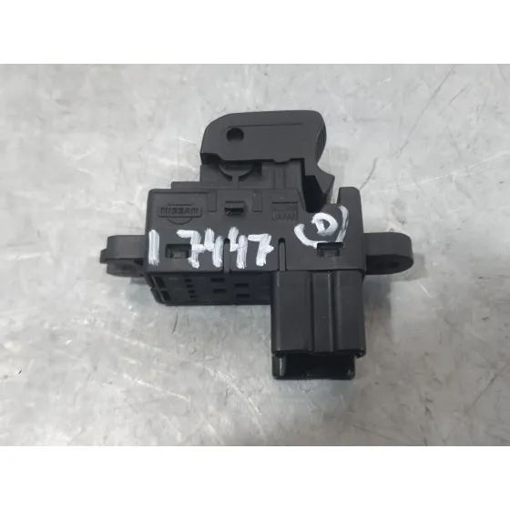 Mando Elevalunas Delantero Derecho para Nissan Qashqai I (J10, Nj10)