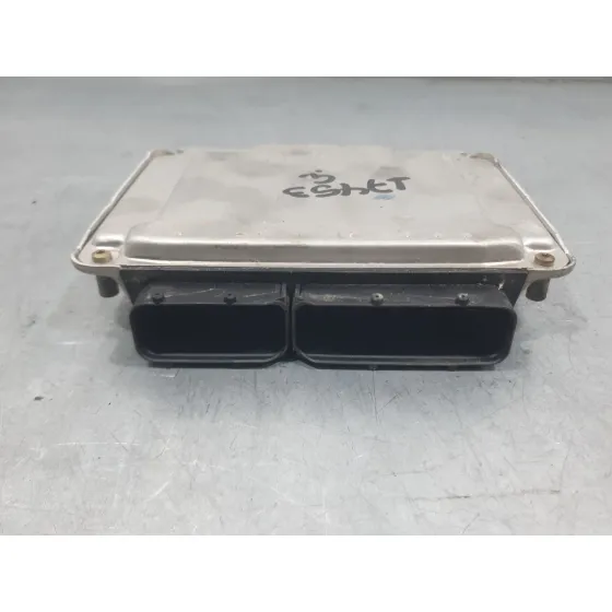 Centralita Motor Uce para Skoda Octavia I (1U2)