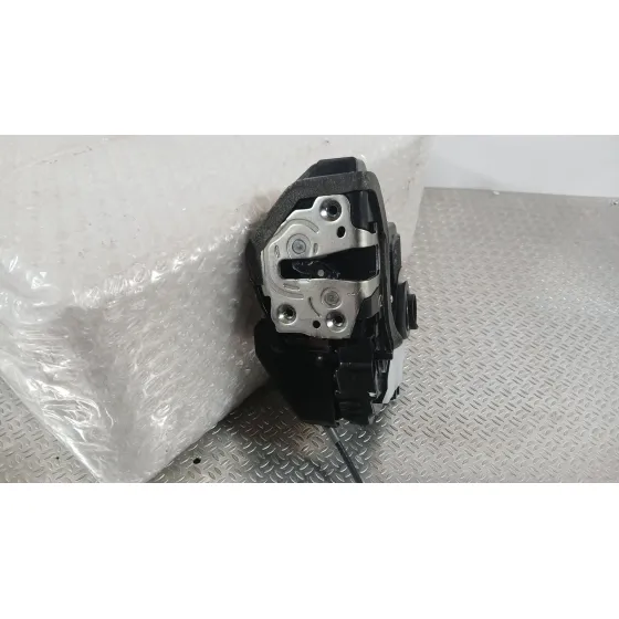 Cerradura Puerta Trasera Izquierda para Toyota C-Hr (_X1_)