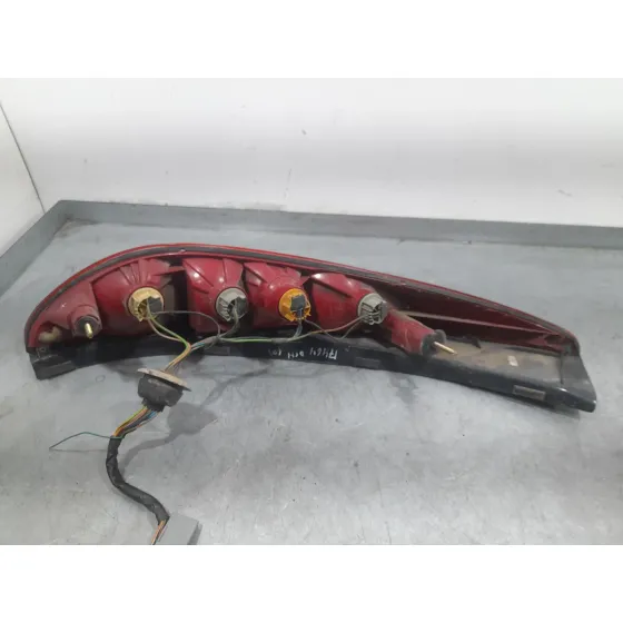 Piloto Trasero Derecho para Ford Mondeo Iii Turnier (Bwy)