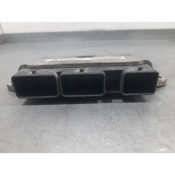 Centralita Motor Uce para Renault Megane Ii Sedan (Lm0/1_)