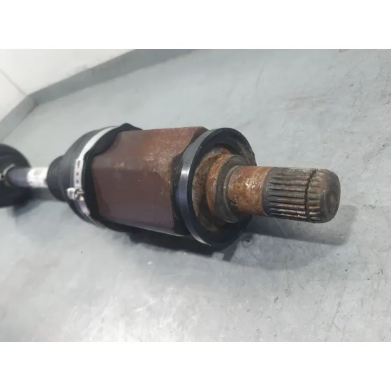 Transmision Delantera Izquierda para Bmw 3 (F30, F80)