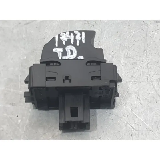 Mando Elevalunas Trasero Derecho para Renault Megane Iv Hatchback (B9A/M/N_)