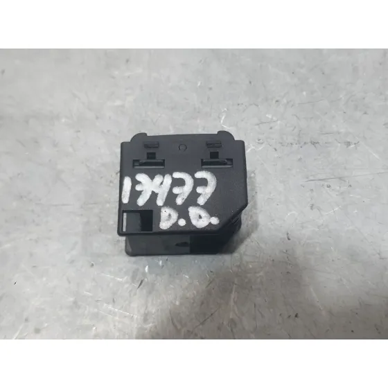 Mando Elevalunas Delantero Derecho para Volkswagen Golf Iv (1J1)