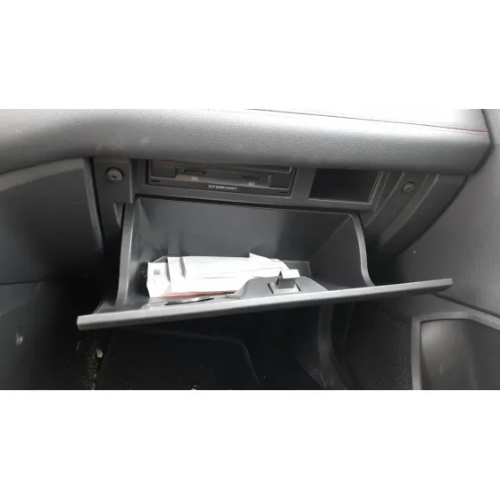 Guantera para Seat Ibiza V (Kj1, Kjg)