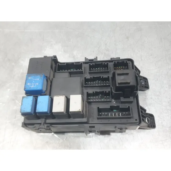 Caja Reles / Fusibles para Hyundai Accent Iii (Mc)