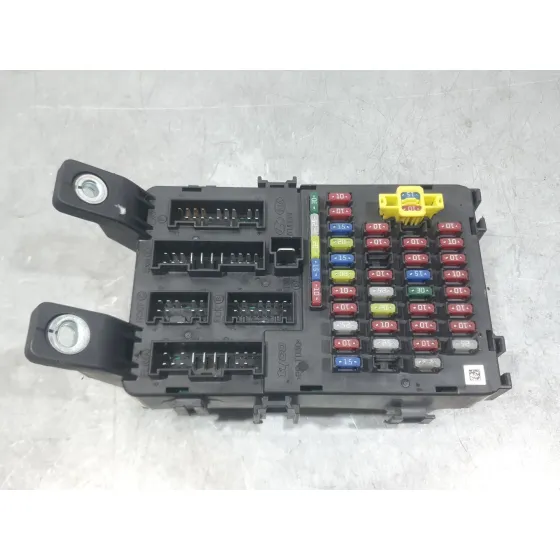 Caja Reles / Fusibles para Hyundai Accent Iii (Mc)