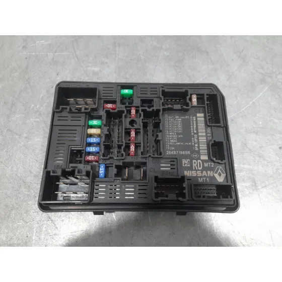 Caja Reles / Fusibles para Dacia Sandero Iii