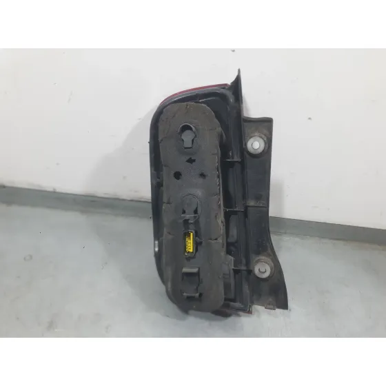 Piloto Trasero Derecho para Nissan Micra Iii (K12)