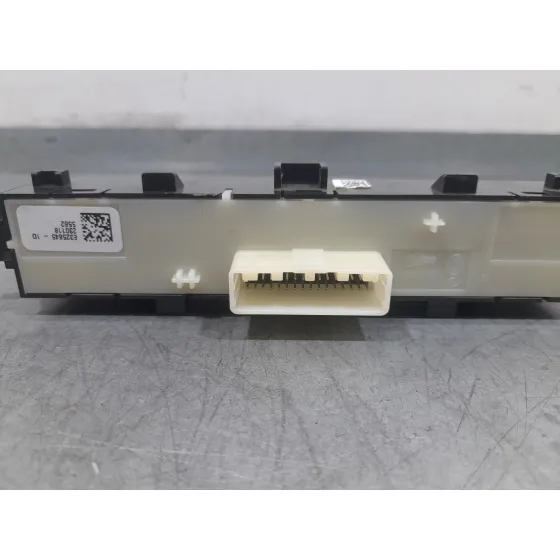 Mando Multifuncion para Dacia Sandero