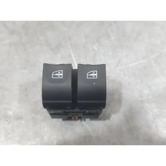 Mando Elevalunas Delantero Izquierdo para Dacia Sandero