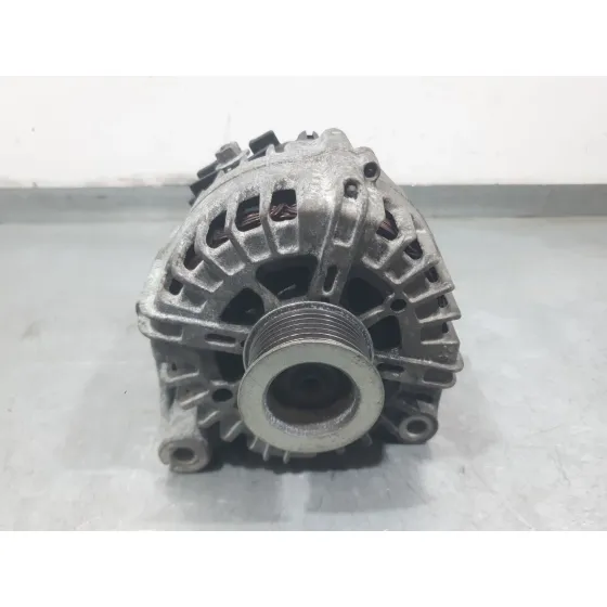 Alternador para Bmw X5 (E70)