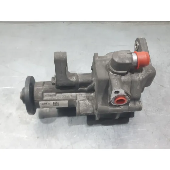 Bomba Direccion para Bmw X5 (E70)