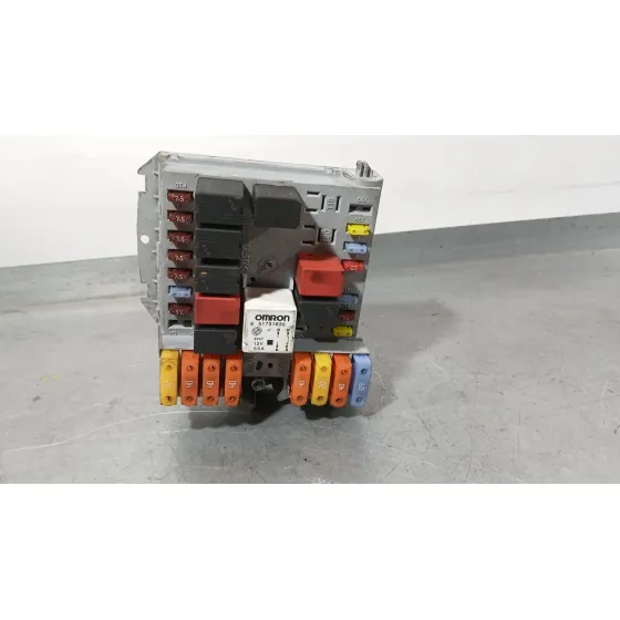Caja Reles / Fusibles para Fiat Croma (194_)