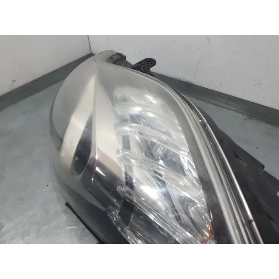 Faro Izquierdo para Hyundai Ix20 (Jc)