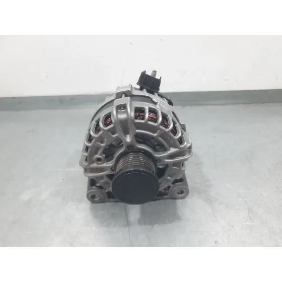 Alternador para Mitsubishi Colt