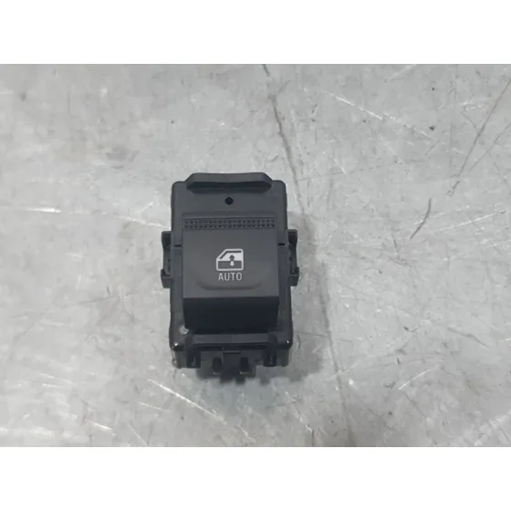 Mando Elevalunas Trasero Izquierdo para Mitsubishi Colt