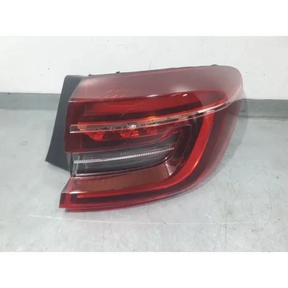Piloto Trasero Derecho Exterior para Mitsubishi Colt