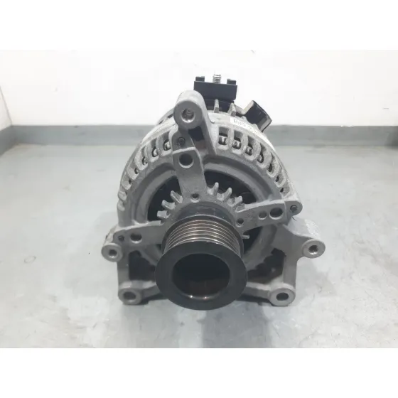 Alternador para Bmw 1 (F40)