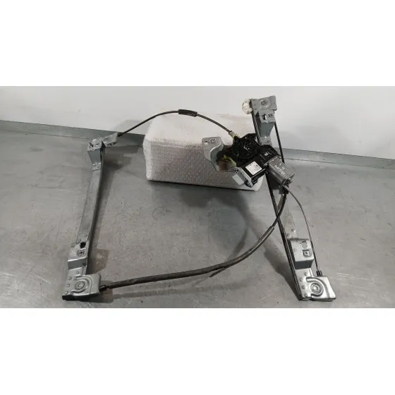 Elevalunas Delantero Izquierdo para Mercedes-Benz Citan Monospace (W415)