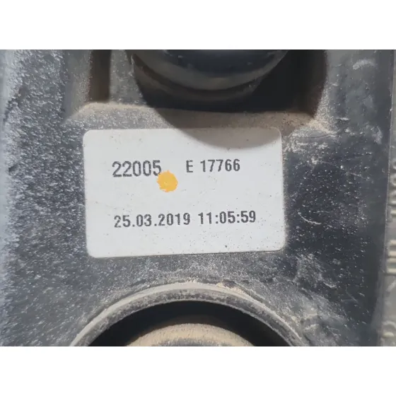 Piloto Trasero Derecho para Renault Kangoo Express (Fw0/1_)