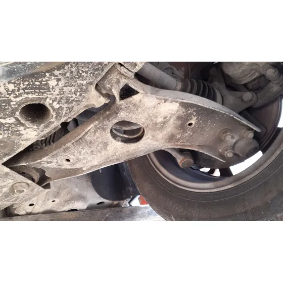 Brazo Suspension Inferior Delantero Izquierdo para Ssangyong Tivoli