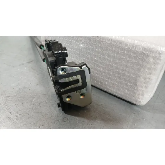 Cerradura Puerta Trasera Derecha para Ssangyong Tivoli