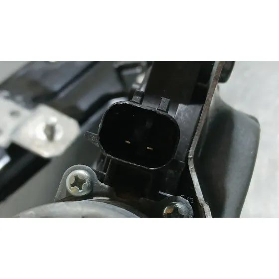 Elevalunas Delantero Derecho para Ssangyong Tivoli