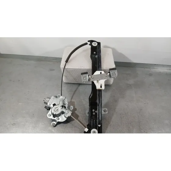 Elevalunas Delantero Izquierdo para Ssangyong Tivoli