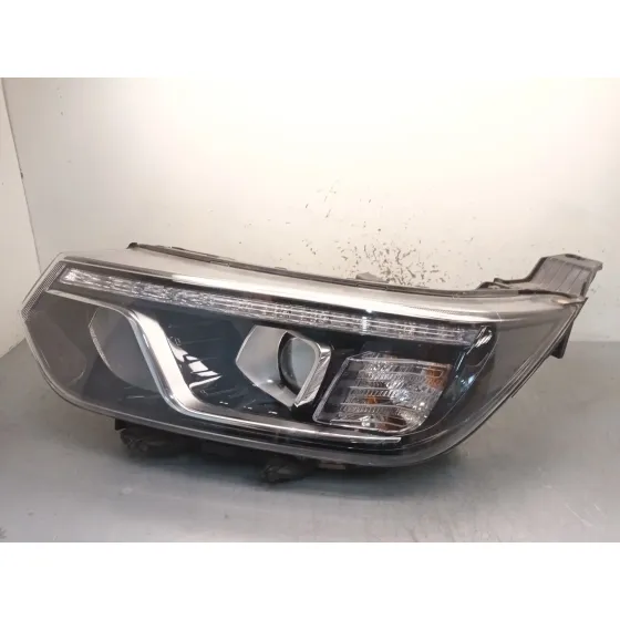Faro Izquierdo para Ssangyong Tivoli