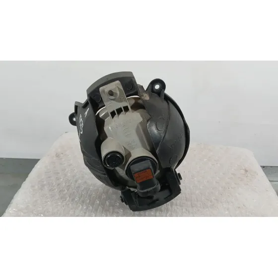 Faro Antiniebla Derecho para Chevrolet Captiva (C100, C140)