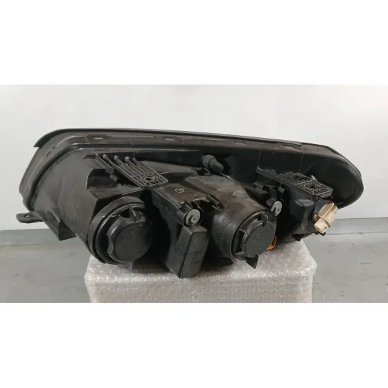 Faro Derecho para Chevrolet Captiva (C100, C140)