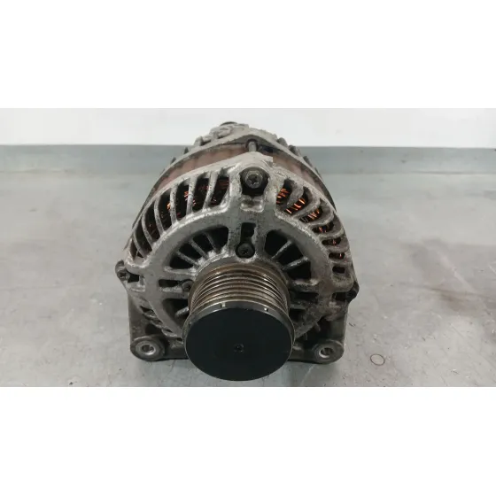 Alternador para Nissan Note (E12)