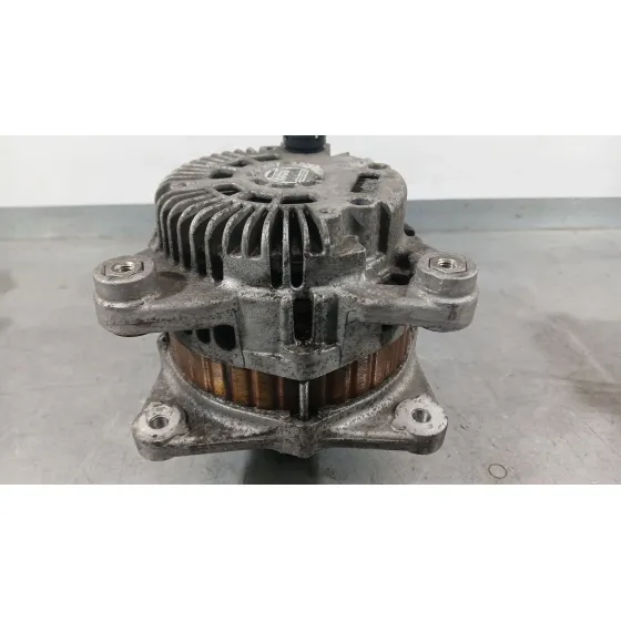 Alternador para Nissan Note (E12)