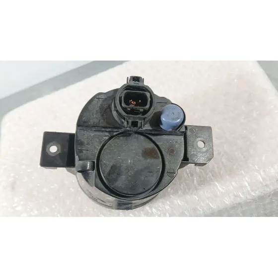 Faro Antiniebla Derecho para Nissan Note (E12)