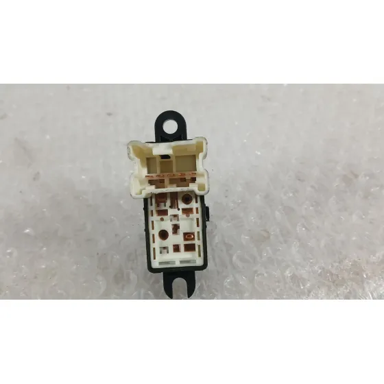 Mando Elevalunas Trasero Derecho para Nissan Note (E12)