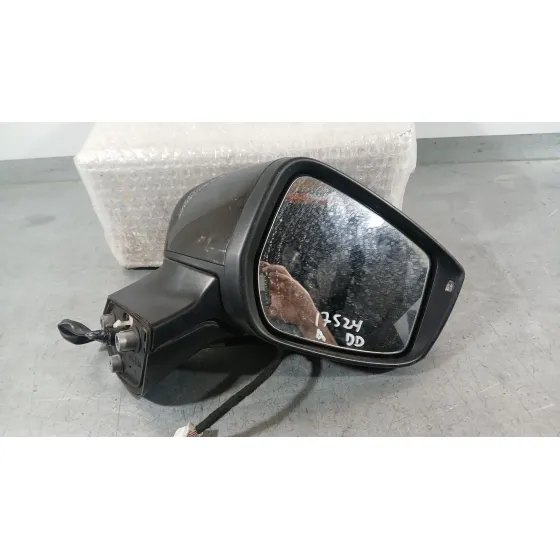 Retrovisor Derecho para Nissan Note (E12)