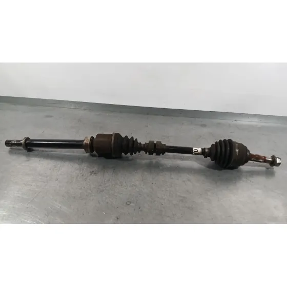 Transmision Delantera Derecha para Nissan Note (E12)