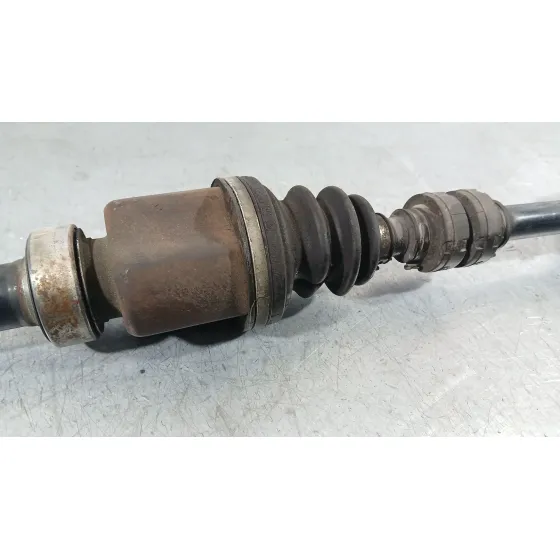 Transmision Delantera Derecha para Nissan Note (E12)