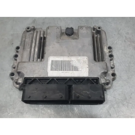 Centralita Motor Uce para Ford Focus Iii