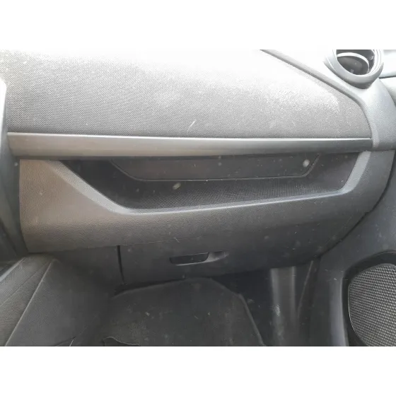 Guantera para Renault Zoe (Bfm_)