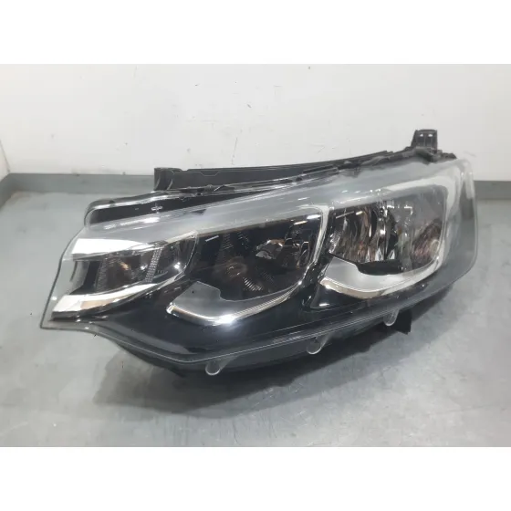 Faro Izquierdo para Citroën C-Elysee (Dd_)